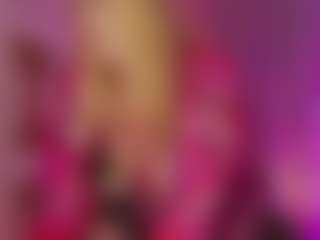 Live cam show with NicoleKind - Middle Aged on Streamer API