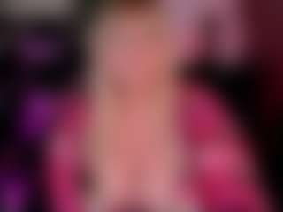 Live cam show with NicoleKind - Blowjob Mature on CamClone