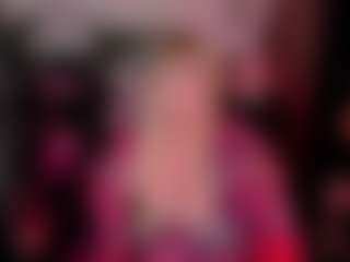 Live cam show with NicoleKind - Trimmed Granny on xfollow cams