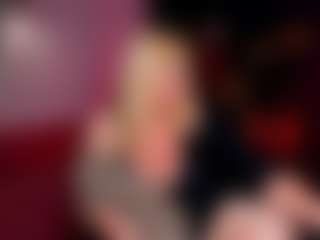 Live cam show with NicoleKind - Granny Blonde Hair on CamClone