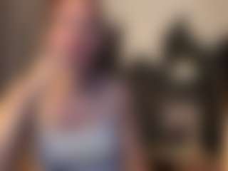 Live cam show with NikaGentle - Squirt Mature on Cam Slut