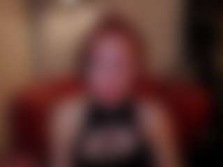 Live cam show with NikaGentle - Bedroom Mature on xxxlivecams.org