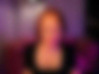NikaGentle MILF webcam performer live streaming