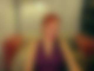 Live cam show with NikaGentle - Italian Mature on Chatstar