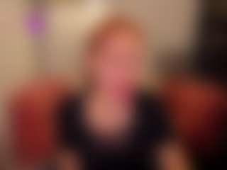 Live cam show with NikaGentle - Mature Middle Aged on PervPlay.com
