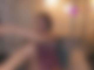 NikaGentle's Live Sex Cam Show