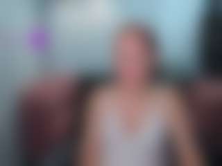 NikaGentle's Live Sex Cam Show