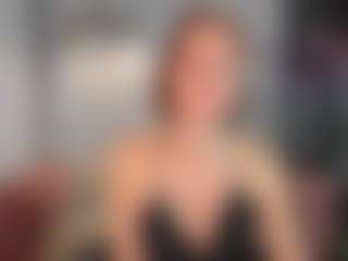 NikaGentle's Live Sex Cam Show