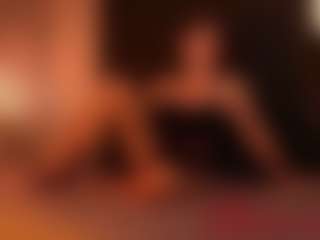 Live cam show with NikaGentle - Middle Aged on livesuperchat.net