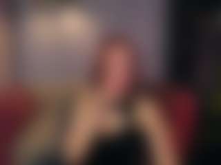 Live cam show with NikaGentle - Bedroom on intimatelivegirls.com