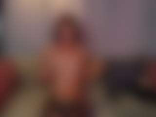 Live cam show with NikaGentle - Brown Eyes Mature on Lustler
