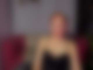 Live cam show with NikaGentle - Mature on WildCum