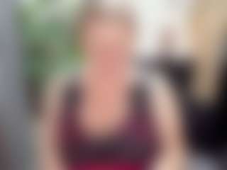 Live cam show with ScarlettSoft - Granny Big Tits on Uber Horny