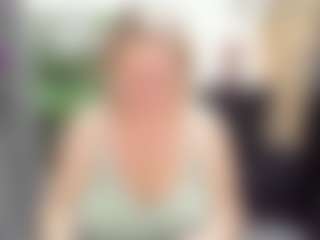 ScarlettSoft's Live Sex Cam Show