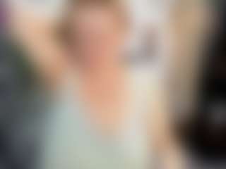 Live cam show with ScarlettSoft - Dildo Or Vibrator Granny on alttransgirls