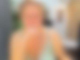 Live cam show with ScarlettSoft - Granny Blonde Hair on anonymated.com