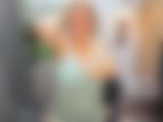 Live cam show with ScarlettSoft - Tittyfuck on SxyPornLive