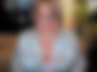 Shannonshine MILF webcam performer live streaming