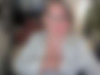 Live cam show with Shannonshine - Mature on infinitiblacc.com