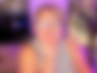 Live cam show with Shannonshine - Cumface on crypto-cams