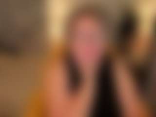 Live cam show with Shannonshine - Dildo Or Vibrator Granny on Gym Cam Girls
