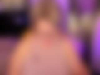 Live cam show with Shannonshine - Granny on xplaylive.com