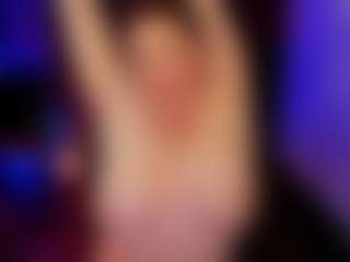 Live cam show with Cee - Role Play on Camming Site