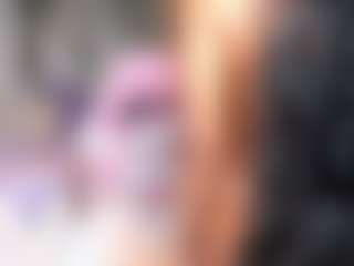 Live cam show with violeta-milleer - College on AdultVida.com