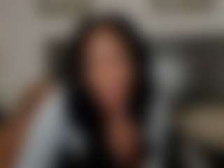 Live cam show with Nicole XOXO - Brown Hair on pussylord.com