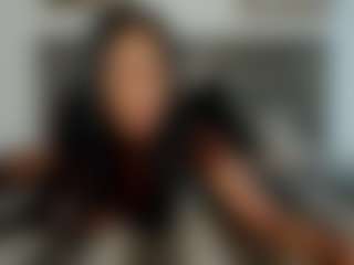 Live cam show with Nicole XOXO - Fingers on crypto-cams