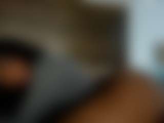 Live cam show with Nicole XOXO - Bedroom on Strip Flash - Live Sex Shows