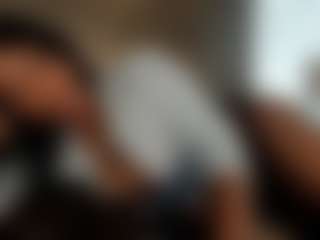 Live cam show with Nicole XOXO - Ebony Blowjob on Camsoda