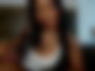 Live cam show with Nicole XOXO - Black Petite on madthumbs