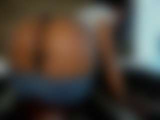 Live cam show with Nicole XOXO - Big Ass on Dolls Live