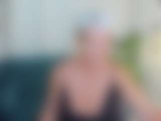 Live cam show with KathySunn - Stockings on dropp.cam