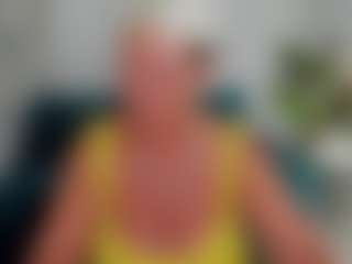 Live cam show with KathySunn - Middle Aged on Camsoda