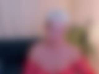 Live cam show with KathySunn - Shaved on slutload