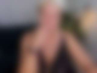 Live cam show with KathySunn - Granny on Camsoda