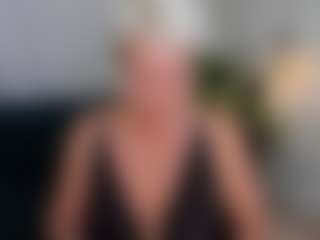 Live cam show with KathySunn - Dildo Or Vibrator Granny on Camsoda