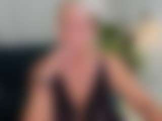 Live cam show with KathySunn - Granny MILF on Camsoda