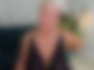Live cam show with KathySunn - Granny MILF on Camsoda