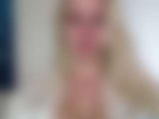 CorneliaBarbie's Live Sex Cam Show