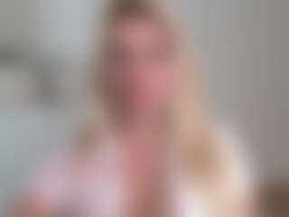 Live cam show with CorneliaBarbie - Role Play on Dare Cams