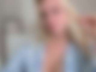 Live cam show with CorneliaBarbie - Domination on StripNow