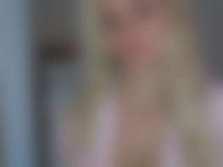 CorneliaBarbie's Live Sex Cam Show