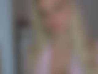 CorneliaBarbie's Live Sex Cam Show