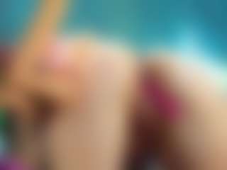 Live cam show with EmilyRank - Middle Aged on Camsoda