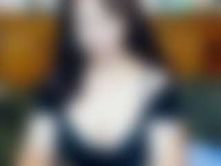 Live cam show with JanetMas - Shaved Pussy MILF on Fling VIP Chat