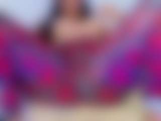 Live cam show with niagirl22 - Public BBW on camtv