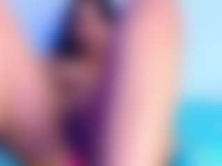 Live cam show with niagirl22 - Public Curvy on fapnchat